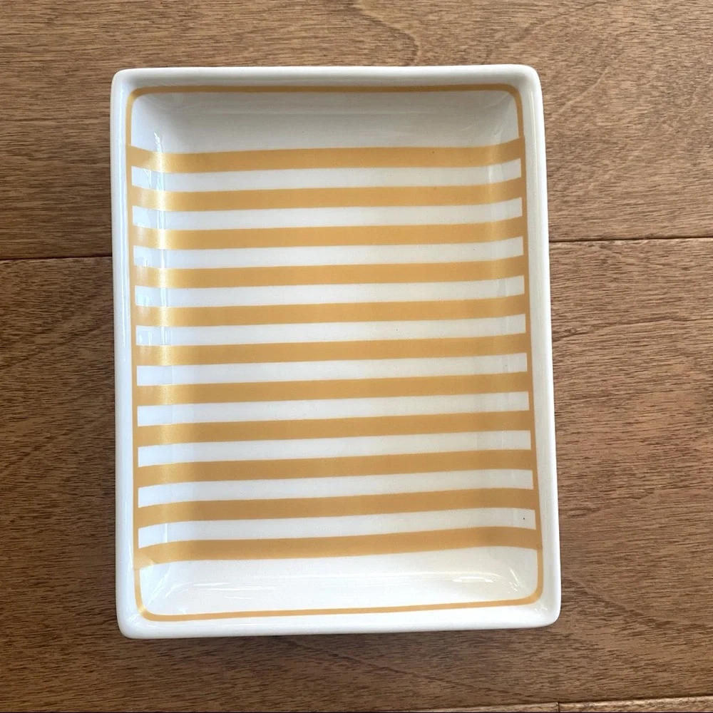 J Crew ceramic gold stipe printed jewelry dish